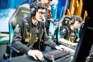 谁爆料的卡萨鹏视频,揭秘背后惊人真相  第2张